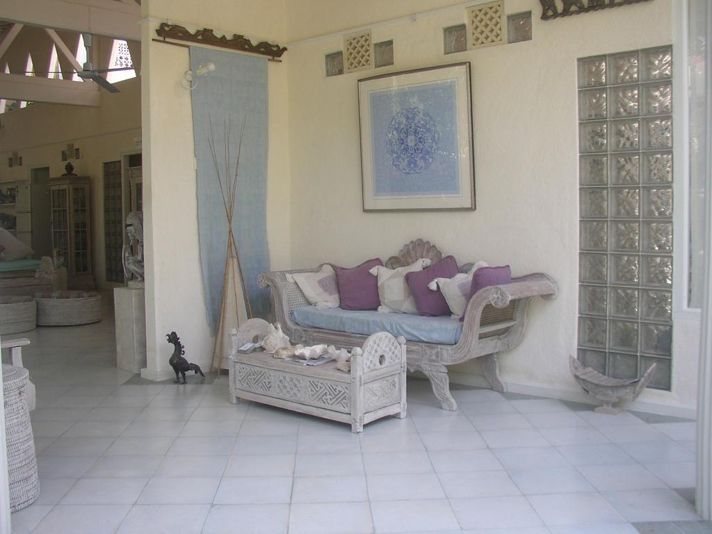 Shady Grove Healing Centre & W House Rules Please Read Before * Sanur (Bali)